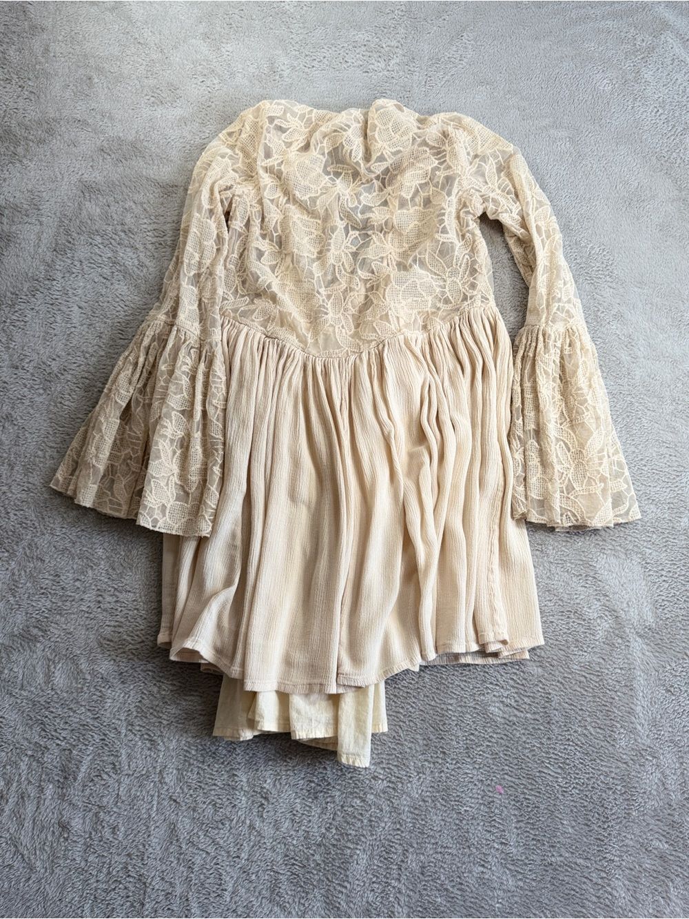 Free People With Love from India Boho Lace Bell-Sleeve Mini Dress in Cream S - Picture 6 of 6